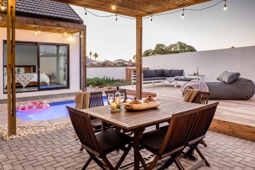 Shelley Point Casa | The WindMill at Shelley Point