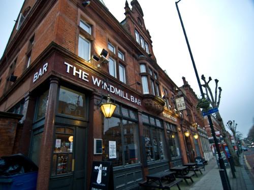 Mapesbury Casa | The Windmill Hotel