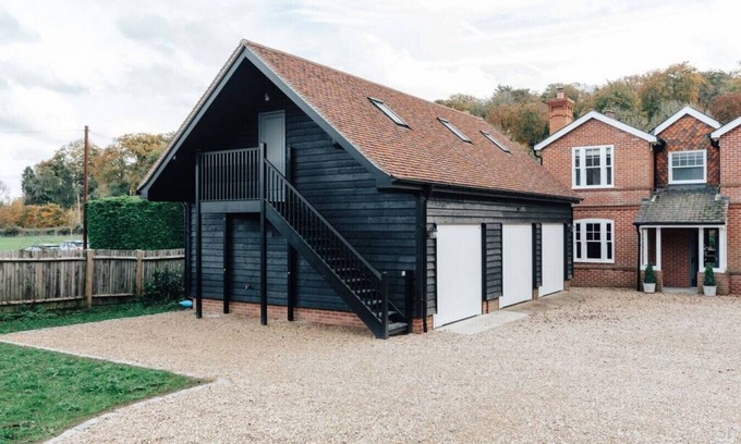 Henley Apartamento | The Woodpecker - 1 Bedroom Annexe
