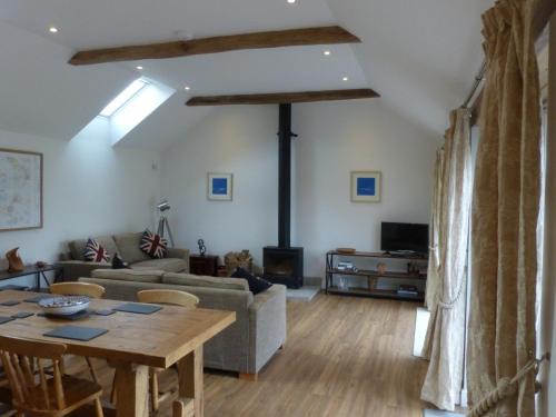 Meare Apartamento | The Woodshed - A newly built, 2 bedroom, cottage near Glastonbury