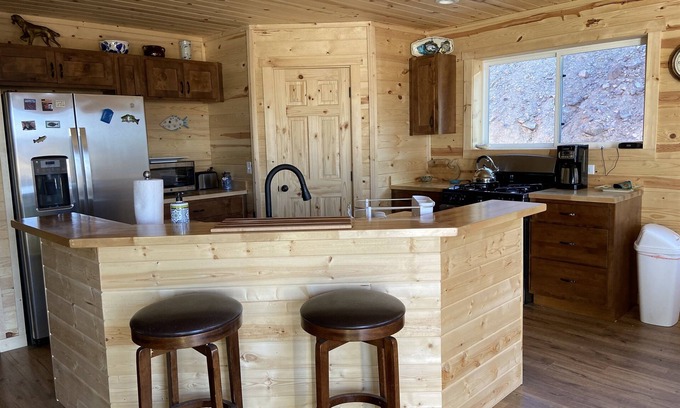 Cameron Casa | The Woolybugger Barn