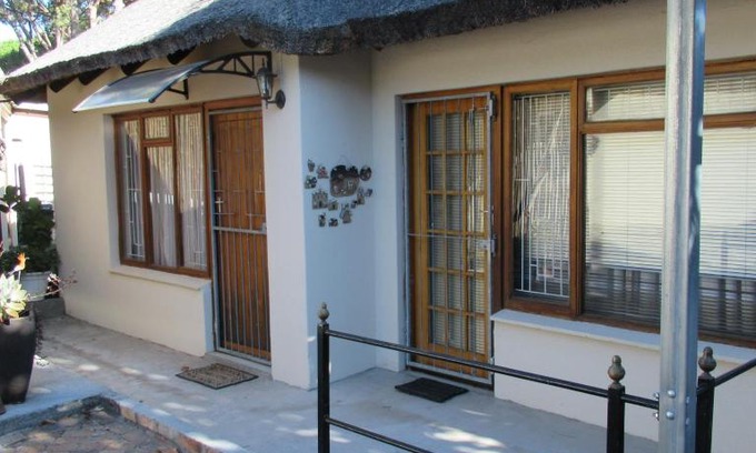 Stellenbosch Apartamento | the Worm Hole Garden Cottage