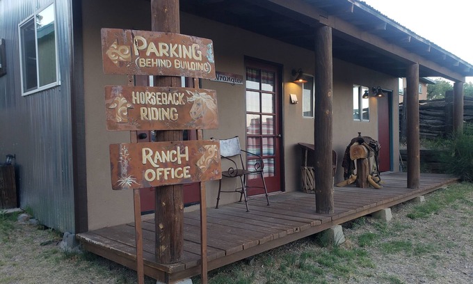 Oracle Complejo | The Wrangler @C.O.D. Ranch! Perfect romantic spot for 2 w/ views & hiking trails