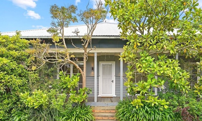 Mornington Casa | The Yak Shack- 200m to the Beach