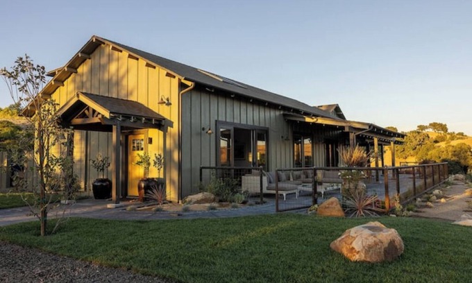 Santa Ynez Casa | The Yellow Door SY
