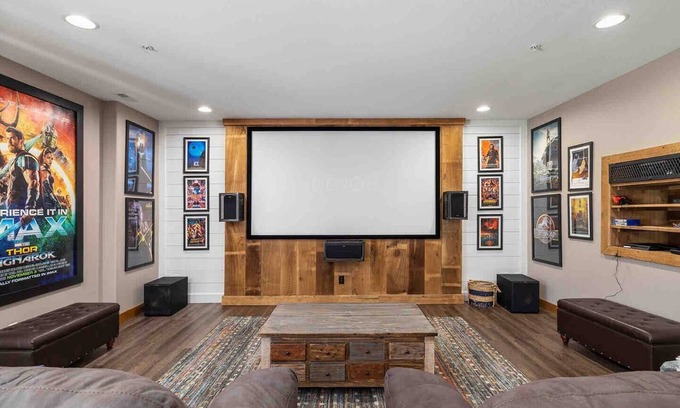 Hollister Casa | Theater Pool Table,Pools Waterslide,Hot Tub,Trails