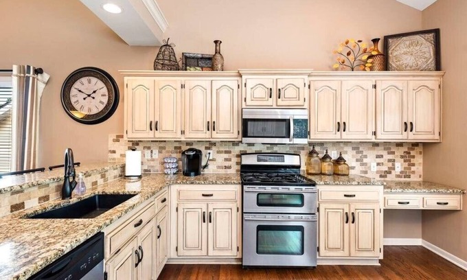 Prairie Point-Wildberry Casa | Theater*Steam Shower*Gym*Bar