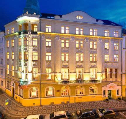 Zizkov Hotel | Theatrino Hotel