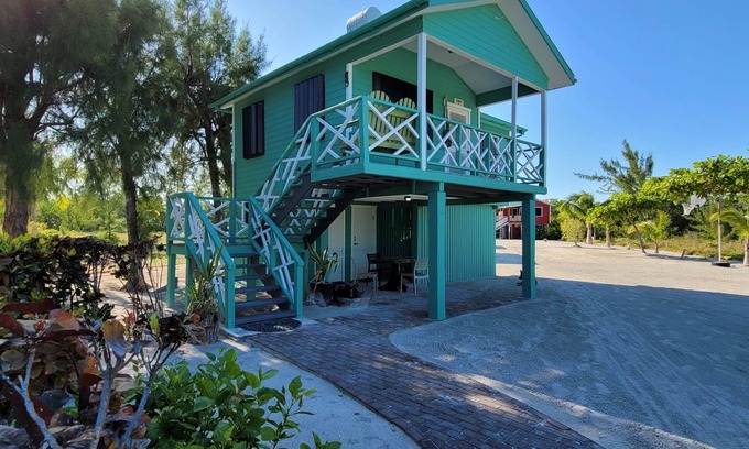 King's Park Casa | Therapy - Cabin 3 at St. George's Caye