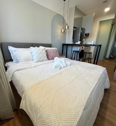 Brickfields Apartamento | TheRiv Boutique Suites at Riveria City KL Sentral by Suite Dwellings