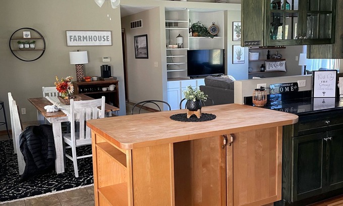 Walkerton Otro | Third Day Farm Country Getaway Stay Enjoy the country life