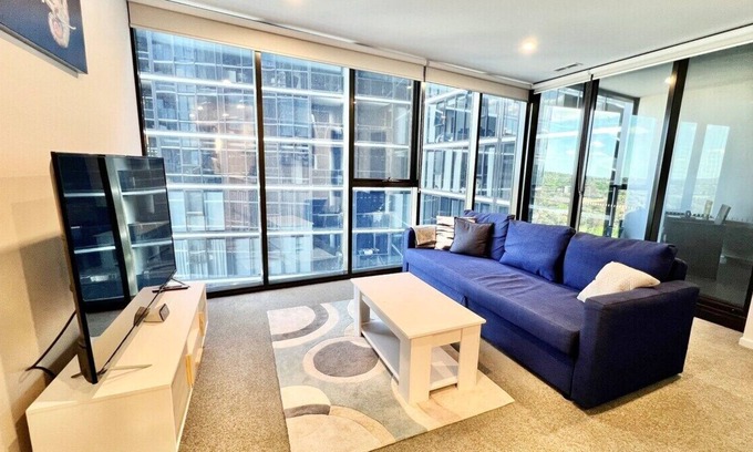 Phillip Apartamento | 1BR New Apt - Dressed to Impress! - 1028 Woden GCT