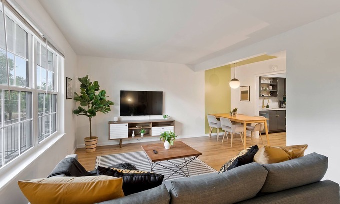 Nashville Apartamento | This apartment is a 1 bedroom(s), 1 bathrooms, located in Nashville, TN.
