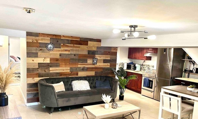 Williamsbridge Apartamento | This apartment is a 2 bedroom(s), 1 bathrooms, located in The Bronx, NY.