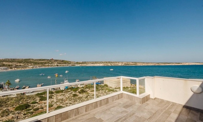 Għadira Apartamento | This apartment is a 2 bedroom(s), 1 bathrooms, located in Il-Mellieħa, null.