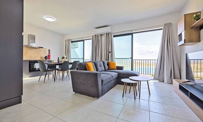 Mellieħa Heights Apartamento | This apartment is a 2 bedroom(s), 1.5 bathrooms, located in Il-Mellieħa, null.