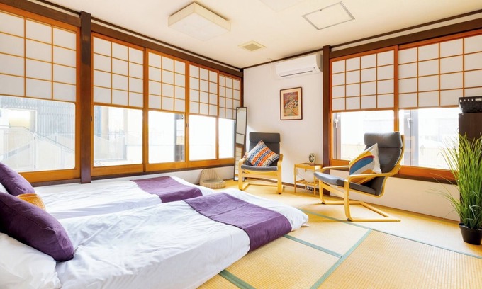 Nara Apartamento | This guesthouse has a living room and four bedrooms and can be rented exclusively for your group / Nara Nara