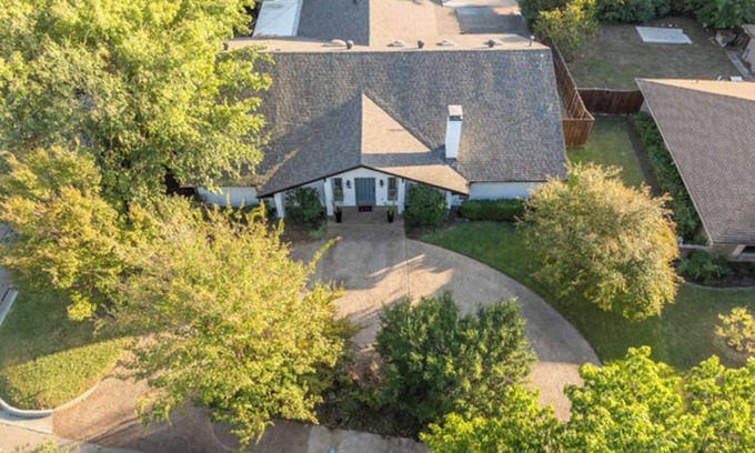 Northwest Dallas Casa | NEW The Texas Boudoir SpaHome - Naturalist Retreat