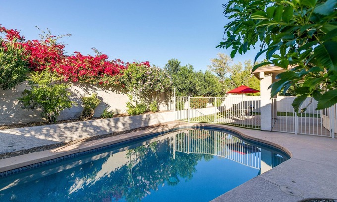 Paradise Park Vista Casa | This house is a 4 bedroom(s), 2.5 bathrooms, located in Scottsdale, AZ.