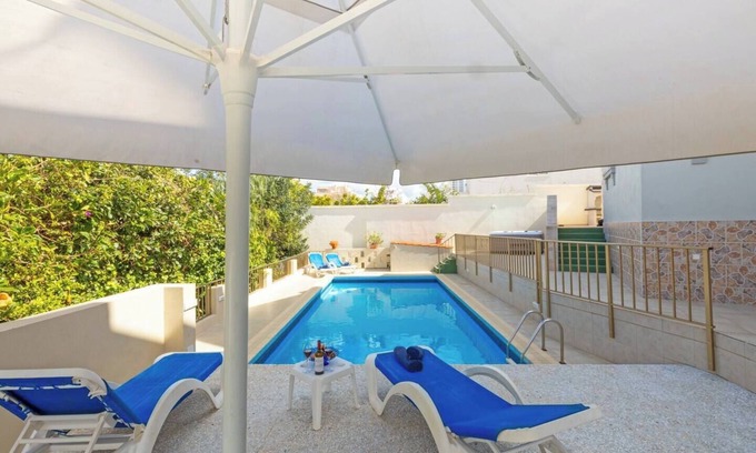 Santa Maria Estate Casa | This house is a 4 bedroom(s), 2 bathrooms, located in Il-Mellieħa, null.