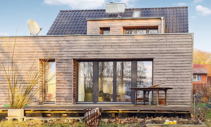 Nisdorf Casa | Alojamiento de 3 habitaciones en Altenpleen OT Nisdorf
