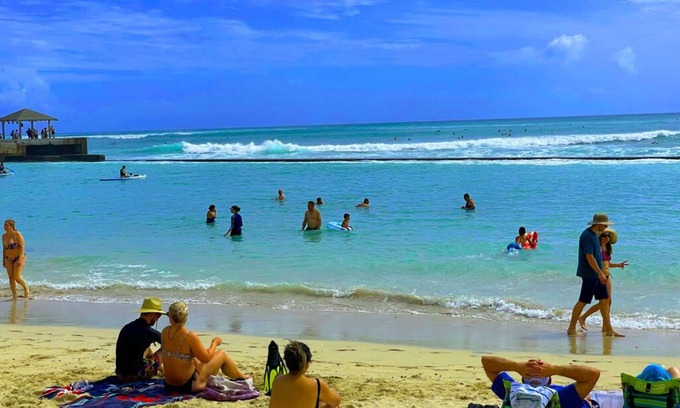 Diamond Head - Kapahulu - St. Louis Villa | Comfortable 3bedr and 2 bath near Waikiki Beach & Resort Area.