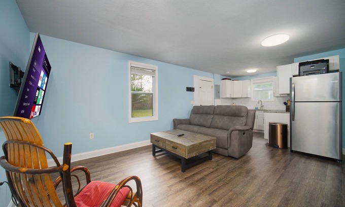 Secret Cove Apartamento | This studio is a 0 bedroom(s), 1 bathrooms, located in Jacksonville, FL.
