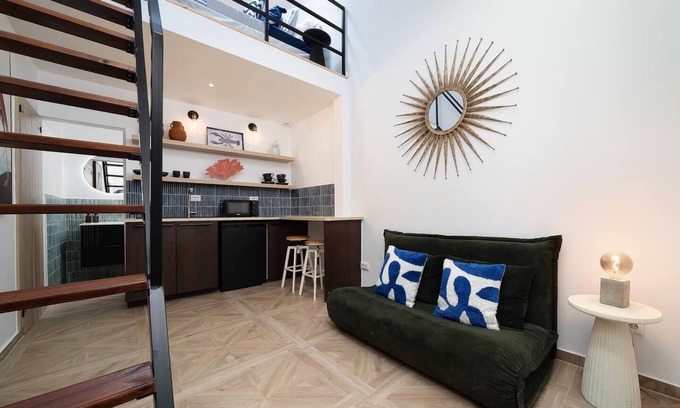 Portimao City Centre Apartamento | This tiny house is a 1 bedroom(s), 1 bathrooms, located in Portimão, Faro.