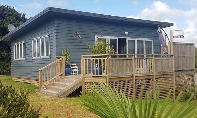 Ruakaka Casa | Thistle Do Beach Bach