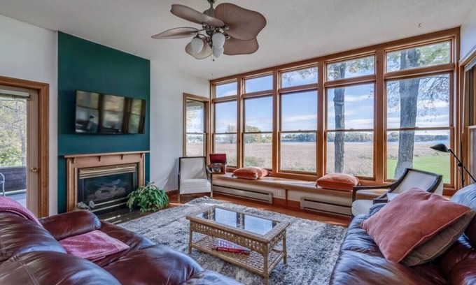 Wellesley Island Casa | Thousand Islands Home w/ views of Boldt Castle