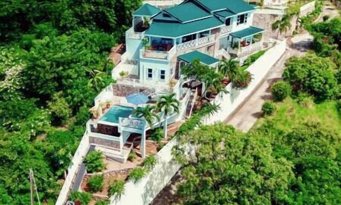Princess Margaret Bay Casa | Three Apartment Beachview Home w/Pool