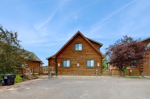 Warrens Casa | Three Bears Overlook- Lower