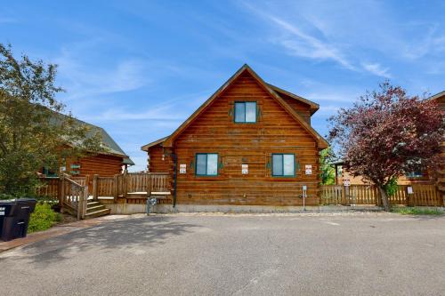Warrens Casa | Three Bears Overlook- Upper