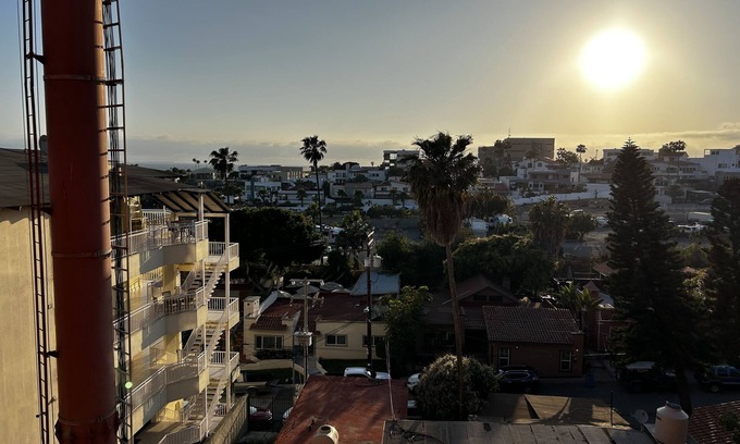 Ensenada Apartamento | Three bed Hotel Suite on Marina