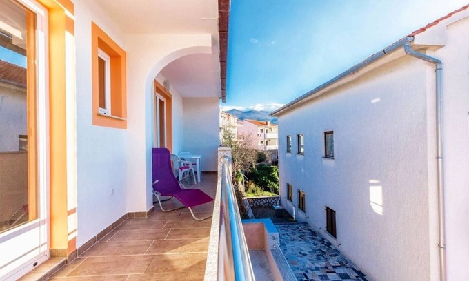 Povile Apartamento | Apartamento de tres habitaciones con balcón y vista al mar Povile, Novi Vinodolski (A-12039-a)