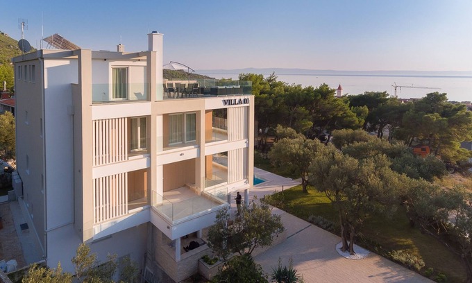 Promajna Apartamento | Apartamento de tres habitaciones con aire acondicionado Promajna, Makarska (A-19144-a)