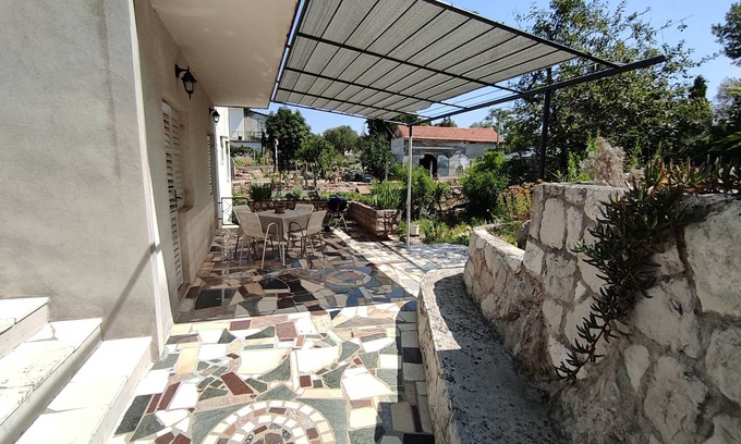Trpanj Apartamento | Apartamento de tres habitaciones con una terraza Trpanj, Peljesac (A-15995-a)