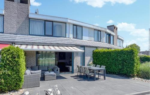 Lemmer Casa | Three Bedroom Awesome Home In Lemmer