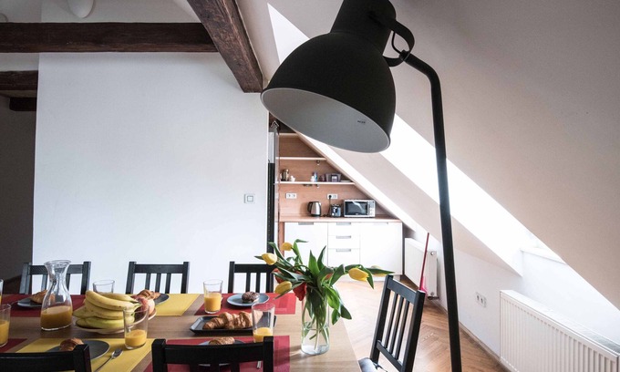 Prague 1 Apartamento | Three bedroom duplex apartment with large living room and kitchen