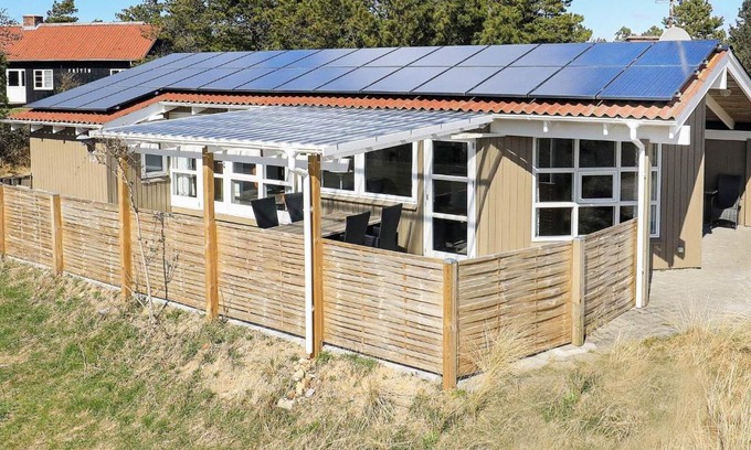 Vejers Strand Casa | Three-Bedroom Holiday home in Vejers Strand 2