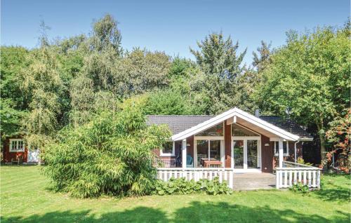 Lundby Casa | Three-Bedroom Holiday Home In Lundby