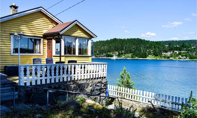 As Municipality Casa | Three-Bedroom Holiday Home In Nordre Frogn