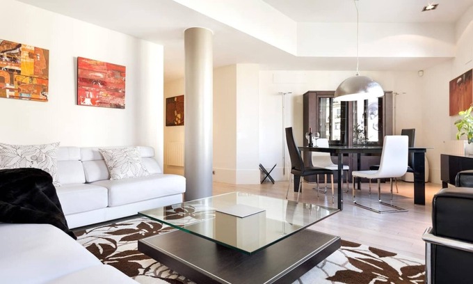 Eixample Apartamento | Three bedroom superior apartment Paseo de Gracia - You Stylish