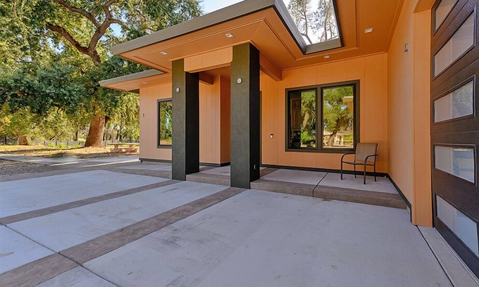 Pacheco Casa | Three Bedroom with private river access