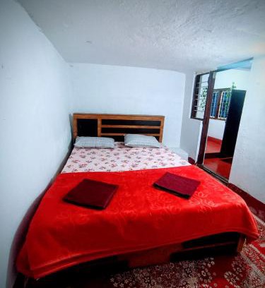 Stuart Hill Casa | Three ways homestay
