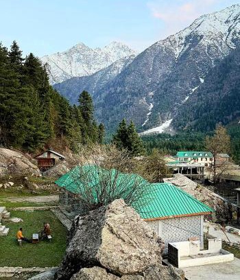 Rakchham Casa | ThrillEscape - Stay in Cottages & Tents