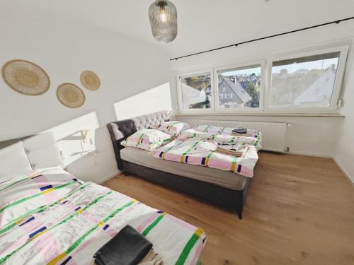 Metzingen Apartamento | TiCasa Shine-Zentral-Outlet-Balkon-Parkplatz-ruhig