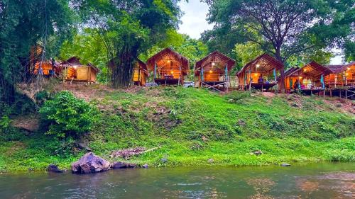 Suan Phueng Complejo | Tid-jai Homestay at Suan Phueng