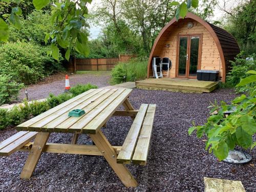 Macroom Cama Y Desayuno | Tig Lammax