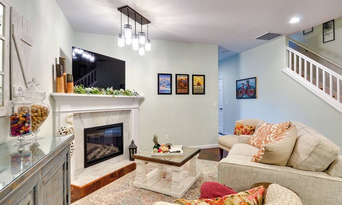 Bull Mountain Casa | Tigard Vacation Rental w/ Deck: 13 Mi to Portland!